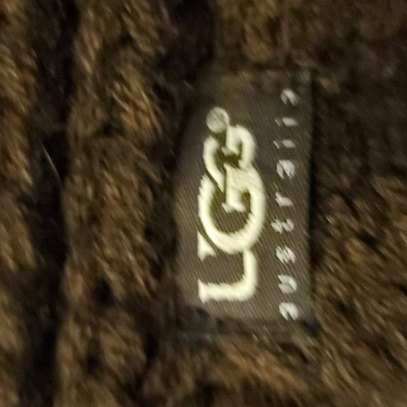 UGG Australia - Picture 6 of 7